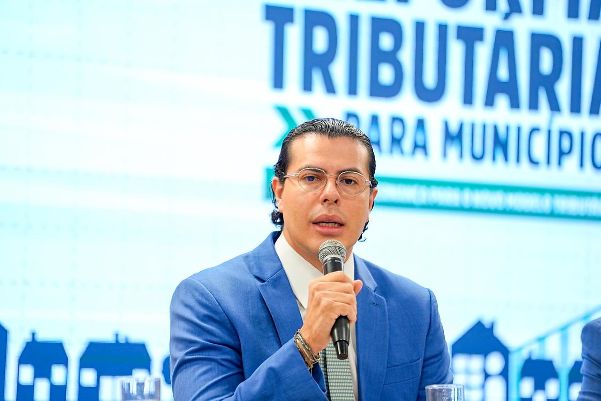 Advogado tributarista Yendis Costa do Carf
