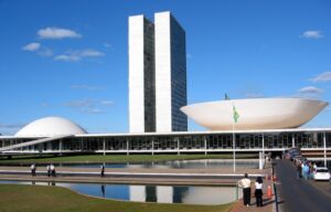 Vice-prefeito Paulinho Abreu e secretário de Governo buscam em Brasília destravar recursos para Sinop