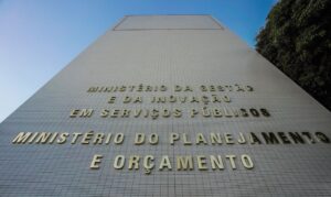 Brasília (DF), 15/04/2024, Fachada do prédio do Ministério do Planejamento e Orçamento (MPO), na Esplanada dos Ministérios. F